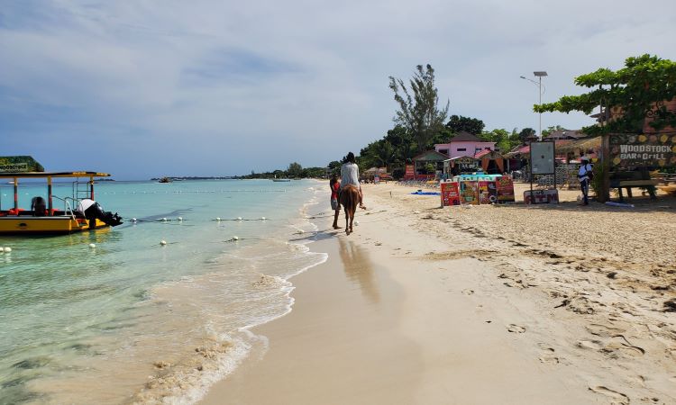 horse back ridding on Negril Beach